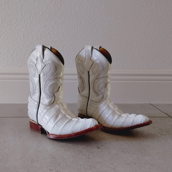 White Leather Alligator Boots - Picture 4 of 11